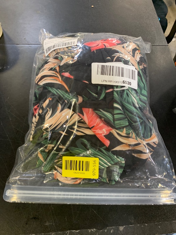 Photo 1 of Floerns Women's 7 Piece Tropical Print Blouse and Tube Top and Shorts Black XL