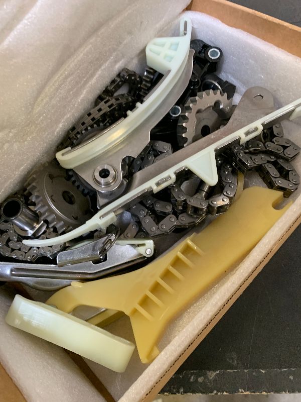 Photo 1 of Engine Timing Chain Kit 4.0L Fit for Explorer 1997-2009 for Ranger B4000 2001-2009 for Mustang 2005-2009 Fit for Mountaineer 1998-2009 Car Replacement Parts ?Replace 4L2Z-6M290-AA F77Z-6268-AB