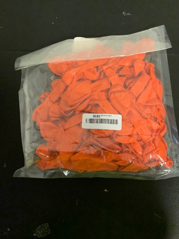 Photo 1 of Labeol Orange Balloons Different Sizes 110PCS 18/12/10/5 Inch Halloween Balloons Orange Balloon Garland Arch Kit Quality Latex Balloons Decorations for Party Birthday Baby Shower Graduation