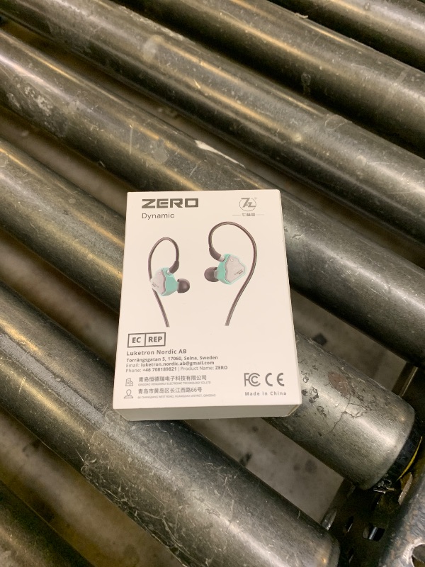 Photo 1 of Linsoul 7Hz Salnotes Zero HiFi 10mm Dynamic Driver in-Ear Earphone IEM with Metal Composite Diaphragm Stainless Steel Faceplate Detachable 2Pin OFC Cable (Blue, Without Mic)