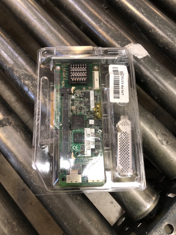 Photo 1 of HP Smart Array P410 8-Port SAS RAID Controller 512MB - 462919-001 (Renewed)