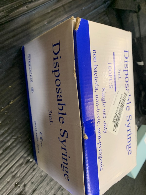 Photo 1 of 100 Pack 3ml Syringes with Needle 25Ga 1 Inch,Disposable Luer Lock Syringe for Liquids Dispensing,Scientific Labs