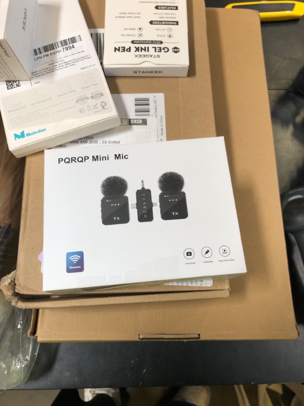 Photo 1 of PQRQP 3 in 1 Microphone for iPhone/Android/Camera, Wireless Microphones, 328ft Transmission, 18H Battery Life, Mini Microphone for Record Interview, Vlogs, YouTube, Tiktok
