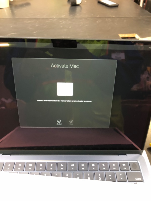 Photo 1 of Apple 2025 MacBook Air 13-inch Laptop with M4 chip: Built for Apple Intelligence, 13.6-inch Liquid Retina Display, 16GB Unified Memory, 512GB SSD Storage, 12MP Center Stage Camera, Touch ID; Midnight