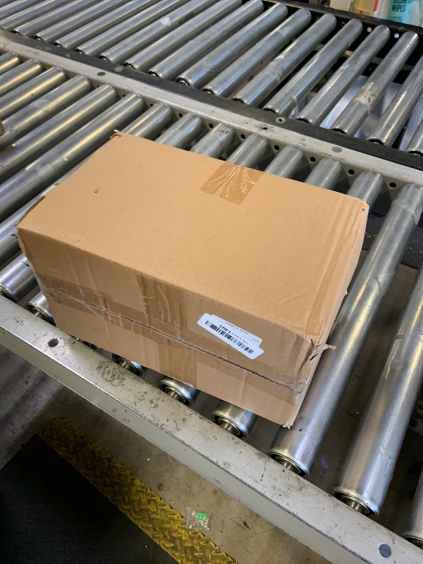 Photo 1 of Stake Pocket Spare Tire Mount, Trailer Spare Tire Mount Fit 4 5 6 8 Lugs Trailer Wheels On 4", 4.5", 4.75", 5", 5.5", 6", 6.5" Bolt Patterns?Capacity 150 Lbs, Fits 2x4 Stake Pocket