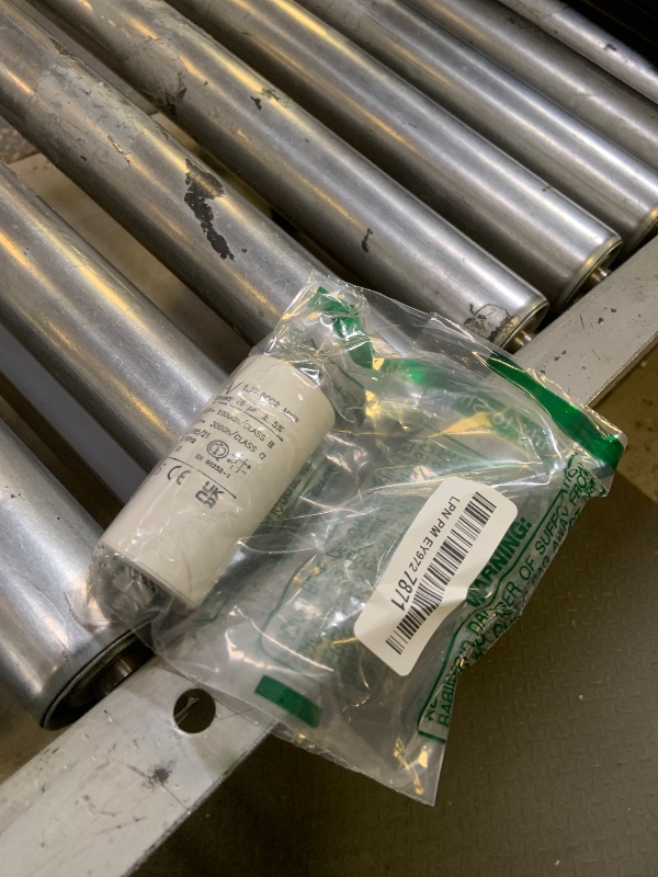 Photo 1 of Alto-Shaam CU-29666 Capacitor, 425V, 16uF