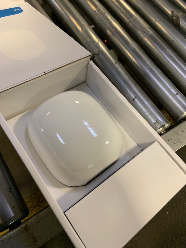 Photo 1 of Google Nest WiFi Pro - Wi-Fi 6E - Reliable Home Wi-Fi System with Fast Speed and Whole Home Coverage - Mesh Router - Snow