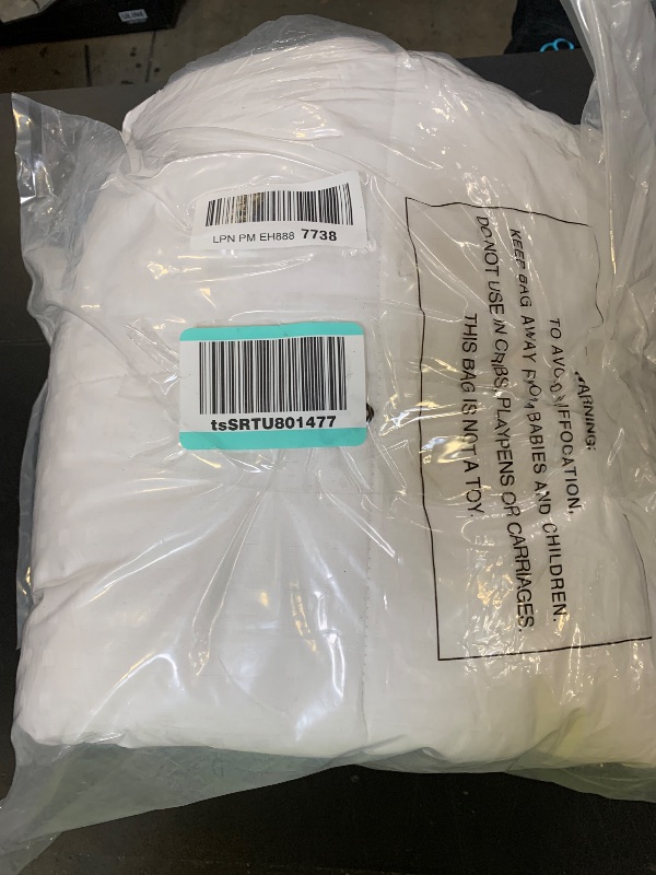 Photo 1 of EASELAND Twin Size Mattress Pad Pillow Top Mattress Cover Quilted Fitted Cooling Protector Single Cotton Top 8-21" Deep Pocket (39x75 Inches, White)
