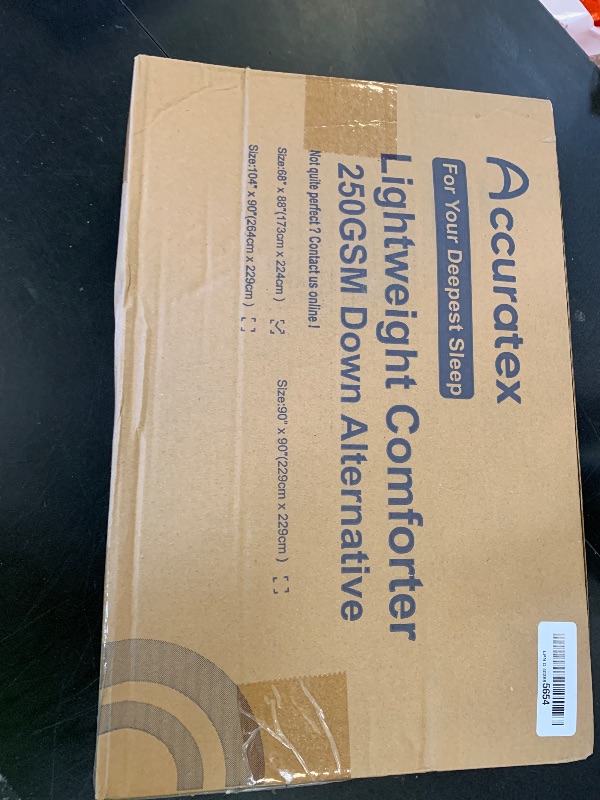 Photo 1 of ACCURATEX Lightweight Duvet Insert Twin Size - Summer Bedding Comforter - 250GSM Filled Thin Duvet - Soft & Breathable, Quilted Comforters with 8 Tabs,White,Twin 68x88 Inches