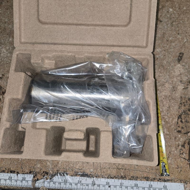 Photo 1 of ***USED***simplehuman 9 oz. Touch-Free Automatic Rechargeable Sensor Pump, Brushed Stainless Steel, New