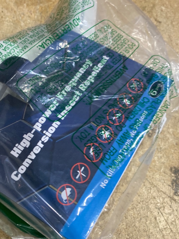 Photo 1 of [2025 Upgraded] Ultrasonic Insect & Pest Indoor Repeller, Plug-in Control Electronic Repellent for Roach, Mouse, Rodent, Bugs, Mosquito, Spider, Mice, Ant, 2 Mode Switching (6 Pack)