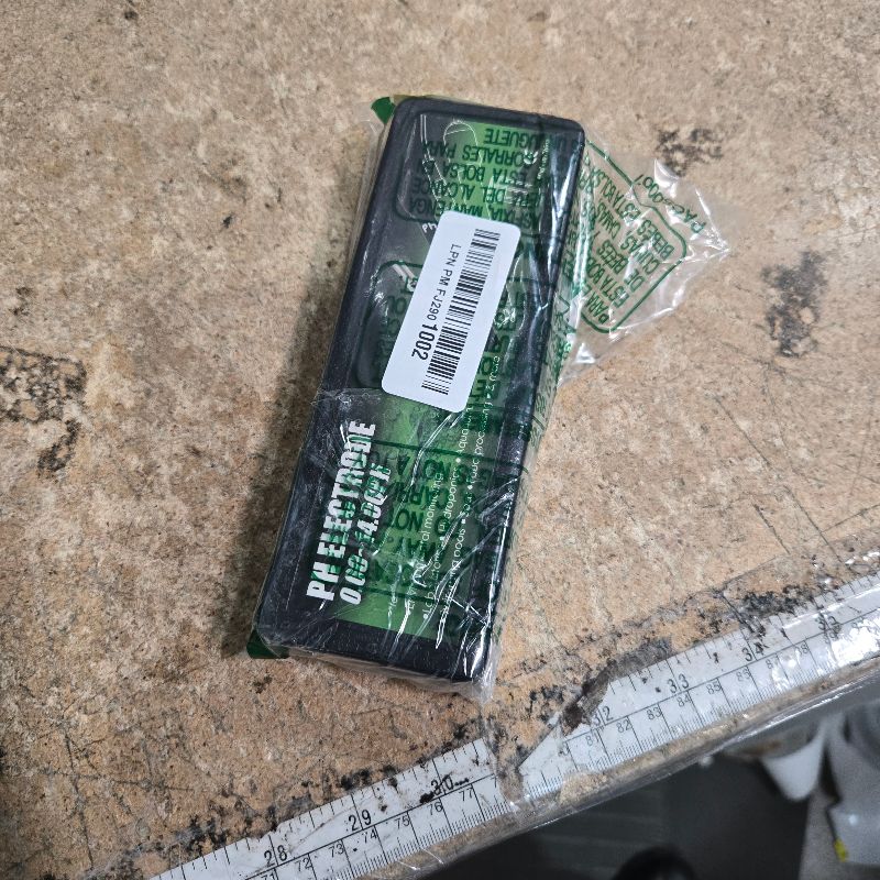 Photo 1 of 0-14 pH Electrode Probe BNC Connector, 300cm Cable for PH Meter Monitor Controller Test Sensor, Replacement Kit for Aquarium Hydroponics Plant Pool Spa (pH Electrode)