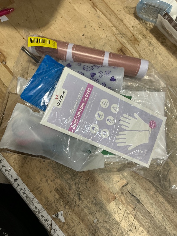 Photo 1 of 10pcs miscellaneous items, beauty, decals, pet, kids stickers tools.