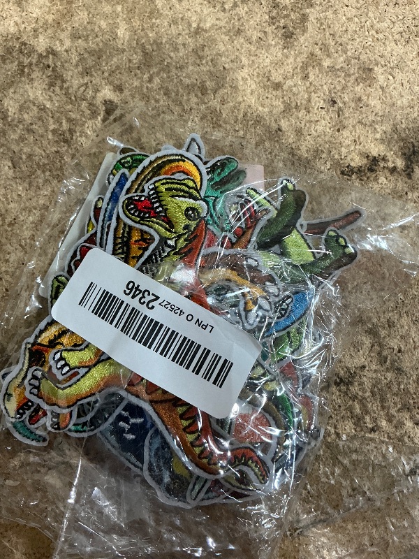 Photo 1 of 15 Pcs Dinosaur Patch Dinosaur Embroidery Patches Sew On or Iron On Patches for Kids Clothing Repair Decoration DIY Badge Applique Clothes Backpacks Jackets Jeans Hats Sewing DIY Crafts