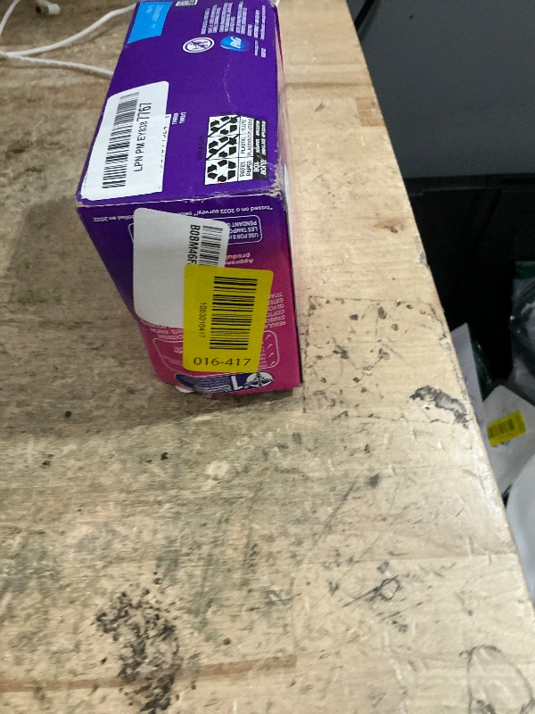 Photo 1 of **Only One Pack** Tampax Pocket Radiant Duo Pack, Regular/Super, Unscented, 28 Ct (Pack of 4)