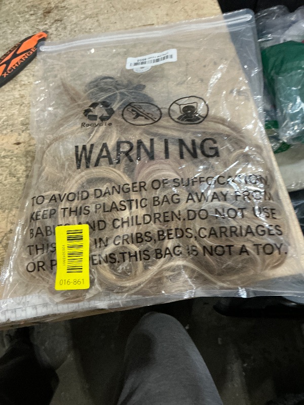 Photo 1 of 20 Inches Blonde Hair Extensions Clip ins, 4Pcs Curly Synthetic Clip in Hair Extensions (Color: Dark Blonde with Bleach Blonde Highlights)