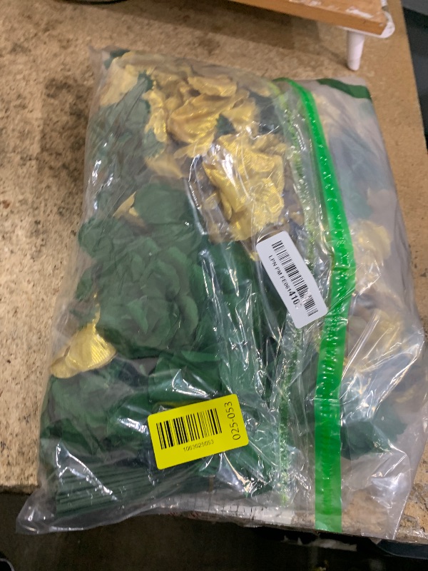 Photo 1 of 108pcs Roses Head Flowers with Stem - Emerald Green Gold Artificial Flowers Rose Bulk - Silk Rose Fake Flower for Wedding Bouquet Decor DIY Baby Shower Centerpieces St Patrick's Day Decoration