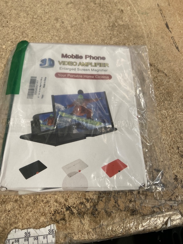 Photo 1 of 10" Screen Magnifier Amplifier,3D HD Mobile Phone Magnifier Projector Screen for Movies,Videos,and Gaming.Foldable Mobile Phone Holder with Screen Magnifier,Supports All Smartphones (White)