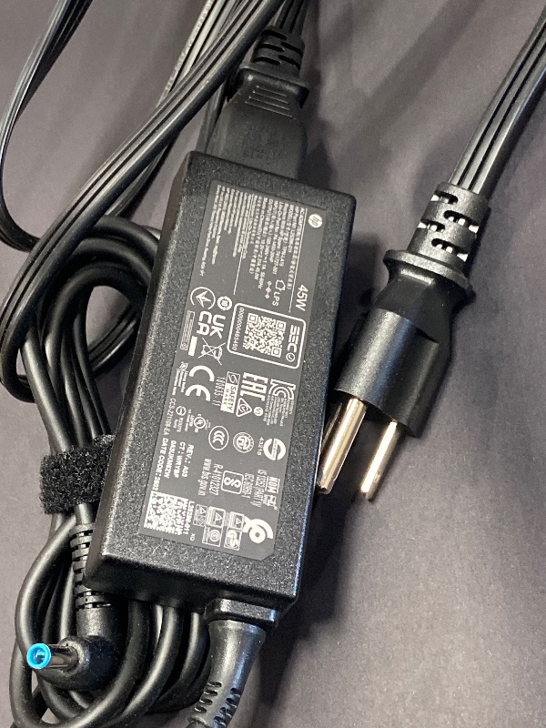 Photo 1 of *************HAS BEEN LOCKED BY PREVIOUS OWNER***********
READ NOTES BEFORE BIDDING TO AVOID DISSAPOINTMENT

HP 14" Touchscreen Laptop