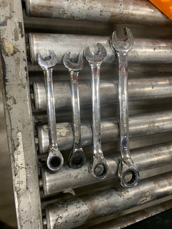 Photo 1 of (Only Includes 11, 14, 15, 18, 19, 21, 22) GEAWRENCH Reversible Ratcheting Combination Wrench Set, Metric - 9602N