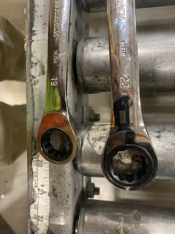 Photo 1 of (Only Includes 11, 14, 15, 18, 19, 21, 22) GEAWRENCH Reversible Ratcheting Combination Wrench Set, Metric - 9602N