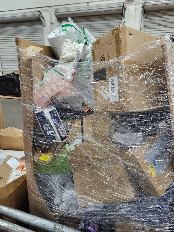 Photo 1 of 
Box Size: 6-Foot Apparel Pallet (Truck/Trailer Pickup Only) | Our largest variety offering, this 6-foot pallet includes approximately 300-400 apparel items, just like those we auction individually. All items are uninspected and sourced from return center