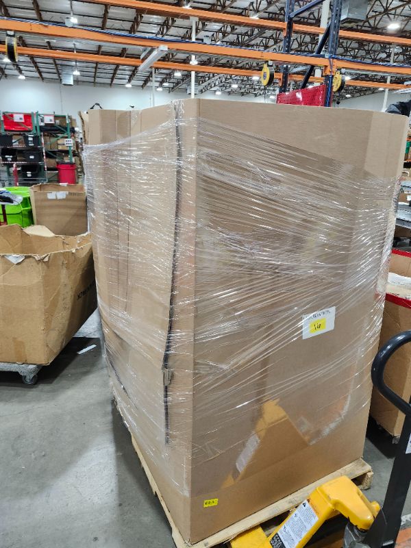 Photo 1 of 
Box Size: 6-Foot Pallet (Truck/Trailer Pickup Only) | Our largest variety offering, this 6-foot pallet includes approximately 300-400 items, just like those we auction individually. All items are uninspected and sourced from return centers, often with re