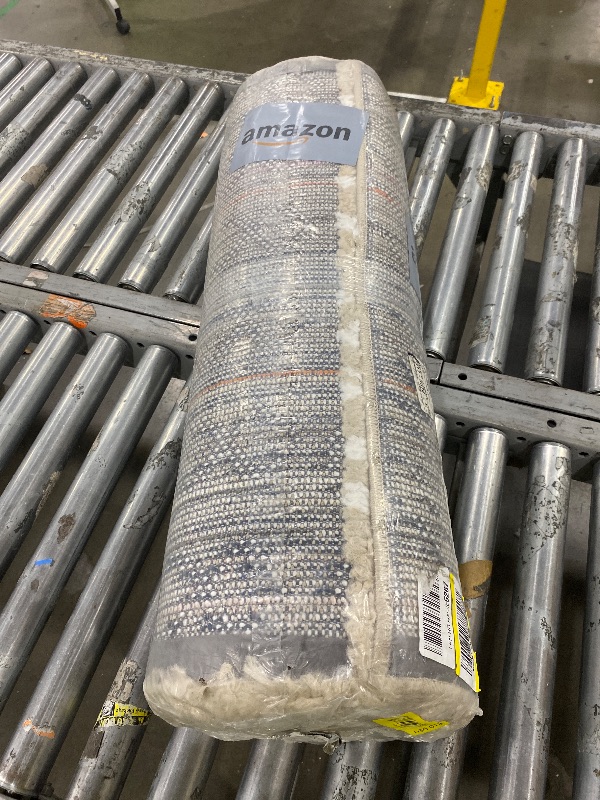 Photo 1 of Unique Loom Chromatic Collection Area Rug - Champagne (9' x 12' 2" Rectangle, Light Blue/ Blue)