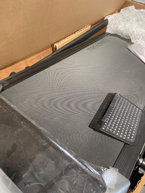 Photo 1 of ************ERROR CODE 'E07' ON SCREEN, NEEDS TROUBLESHOOTING*************
Acezoe Walking Pad Under Desk Treadmill with Incline, 2 in 1 Foldable Treadmills for Home Small Office, 300 lbs Capacity, Portable Compact Walking Treadmill with Remote Control, LE