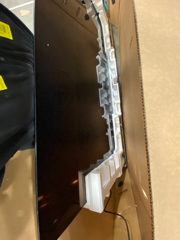 Photo 1 of *** DOES NOT POWER ON. NON FUNCTIONAL ***SAMSUNG 83-Inch Class OLED S90F 4K Smart TV (2025 Model) NQ4 AI Gen3 Processor, 4K AI Upscaling Pro, OLED HDR +, Motion Xcelerator 144Hz, Samsung Vision AI, Alexa Built-in