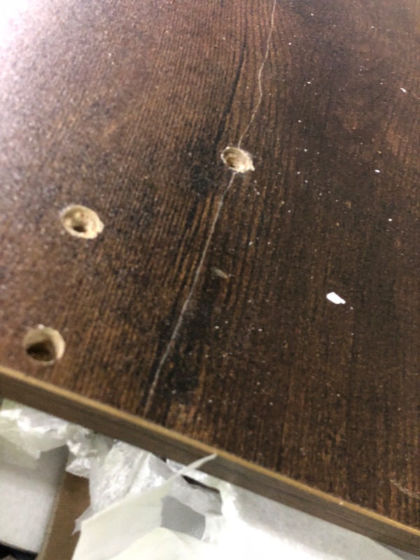 Photo 1 of ************MIRROR IS MISSING, MINOR DAMAGE***********
Table With Vanity