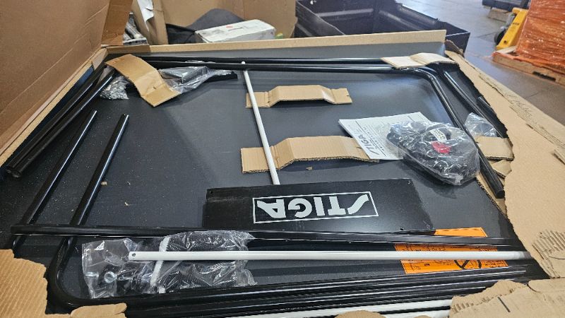 Photo 1 of ****PARTS ONLY***Indoor, competition-ready table with 10-minute QuickPlay assembly