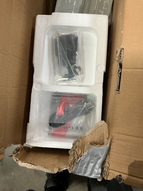 Photo 1 of Segway Ninebot Max G3 Electric Scooter, 28 mph Top Speed w/ 50 Miles Max Range, 2000W Peak Motor, Dual Hydraulic Suspension, Fast Charging Scooter for Adults and Teens, UL-2272 2271 Certified