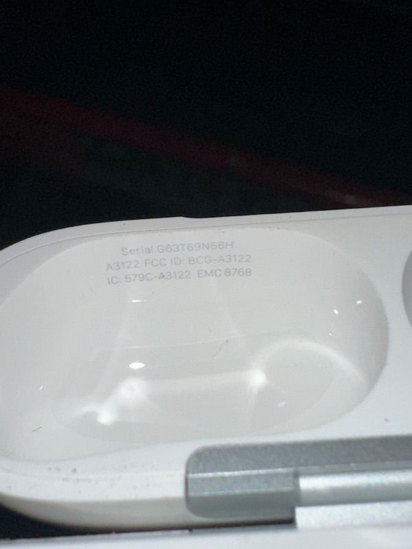 Photo 1 of ** SEE NOTES ** Apple AirPods Pro 3 Wireless Earbuds, Active Noise Cancellation, Live Translation, Heart Rate Sensing, Hearing Aid Feature, Bluetooth Headphones, Spatial Audio, High-Fidelity Sound, USB-C Charging