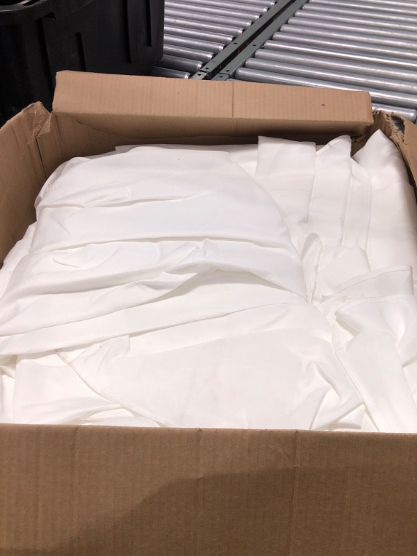 Photo 1 of 10 Pack White Round Tablecloths, 120 Inch Stain Resistant and Wrinkle Polyester Fabric Washable Table Clothes Cover for Kitchen Dining, Wedding, Reception Banquet, Birthday Party, Buffet Restaurant