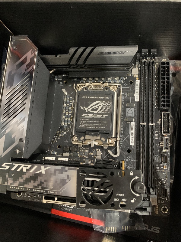 Photo 1 of ***FOR PARTS HAS BENT PINS*** ASUS ROG STRIX Z890-I GAMING WIFI Intel® Z890 LGA 1851 Mini-iTX motherboard, Intel® Core™ Ultra Series 2 Ready, Advanced AI PC-ready, 10+2+1+1 stages, DDR5, WiFi 7, 2x M.2, Thunderbolt™ 4, USB Type-C®