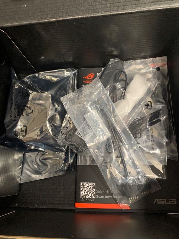 Photo 1 of ***FOR PARTS HAS BENT PINS*** ASUS ROG STRIX Z890-I GAMING WIFI Intel® Z890 LGA 1851 Mini-iTX motherboard, Intel® Core™ Ultra Series 2 Ready, Advanced AI PC-ready, 10+2+1+1 stages, DDR5, WiFi 7, 2x M.2, Thunderbolt™ 4, USB Type-C®