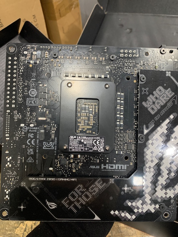 Photo 1 of ***FOR PARTS HAS BENT PINS*** ASUS ROG STRIX Z890-I GAMING WIFI Intel® Z890 LGA 1851 Mini-iTX motherboard, Intel® Core™ Ultra Series 2 Ready, Advanced AI PC-ready, 10+2+1+1 stages, DDR5, WiFi 7, 2x M.2, Thunderbolt™ 4, USB Type-C®