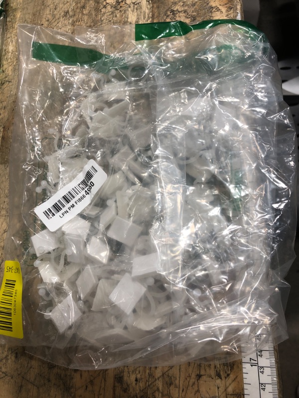 Photo 1 of 100pcs Wall Plant Clips for Climbing Plants Self Adhesive Clips Plant Hooks for Wall Fixture Clips Plastic Clips Cable Plant Holder Green&White (100, White)