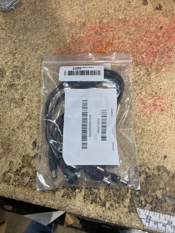 Photo 1 of 2 PCS 1 to 3 Way DC Power Splitter, DC Splitter, 2.1 * 5.5MM Power Splitter for CCTV Security Camera LED Strips