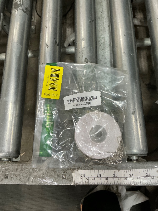 Photo 1 of 1 Roll 10 Yards Rhinestone Trim Crystal Cup Chain in Silver Setting Casing Clear (SS8 2.5mm)