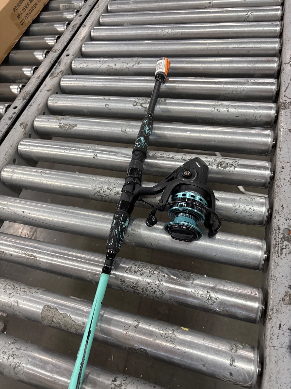 Photo 1 of *** SEE NOTES *** PENN 7’ Pursuit IV Fishing Rod and Reel (Size 4000) Inshore/Nearshore Spinning Combos, 7’, 1 Graphite Composite Fishing Rod with 5 Reel, Durable and Lightweight, Black/Seafoam Green