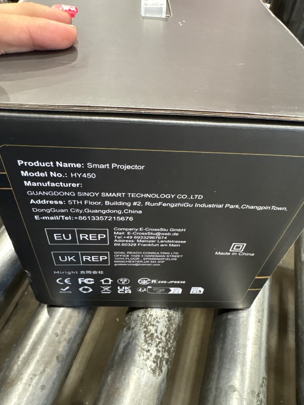 Photo 1 of [700 ANS & Electric Focus] Short Throw Smart Projector with Wifi and Bluetooth, Mini Projector 1080P 4K Support, Auto Correction Video Proyector for Home Theater Outdoor Use