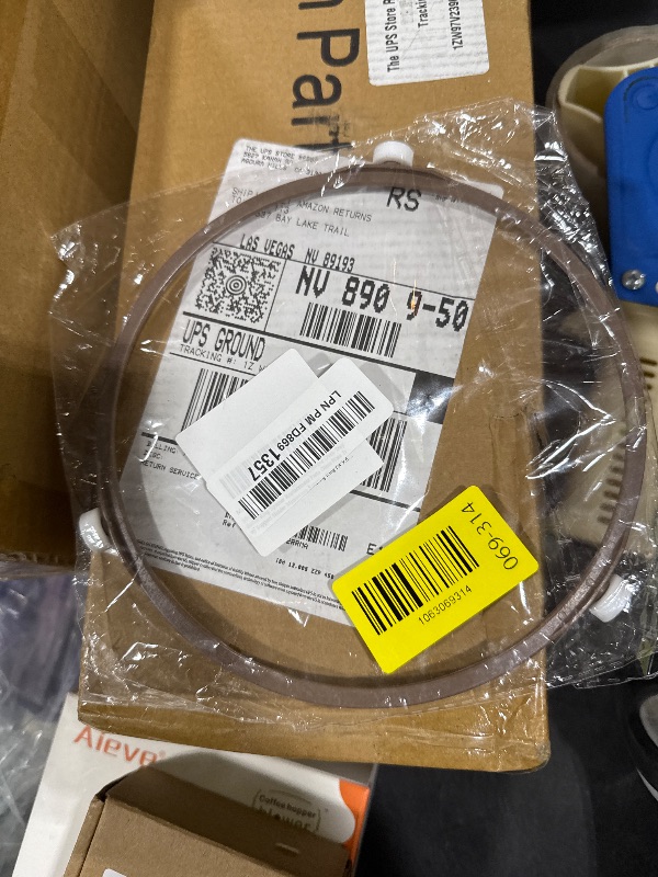 Photo 1 of 1pcs Microwave Turntable Ring, 7in Microwave Oven Tray Roller Spinner Replacement Parts Glass Plate Tray Support Holder Rotating Ring for 9.65-10.63in Glass Plates