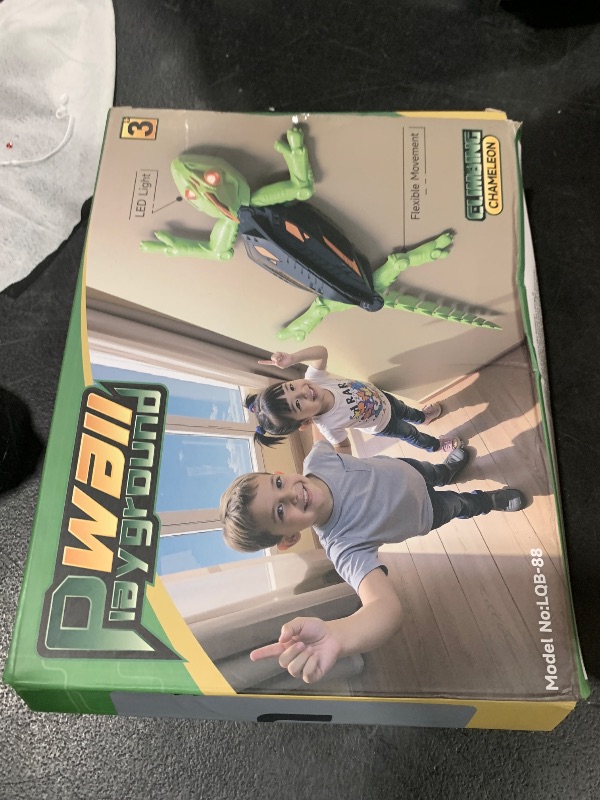 Photo 1 of Wall Climbing Lizard,Wall Crawler Robot Gecko Remote Control,Floor Ceiling Crawling Electric Lizard Rc Car Toy,Cool Kids Toys,Christmas Birthday Gifts for 3 4 5 6 7 8 9 10+ Year Old Boys Girls Teens