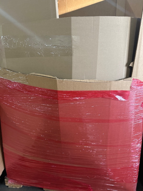 Photo 3 of Nellis Variety Box: Pallet
