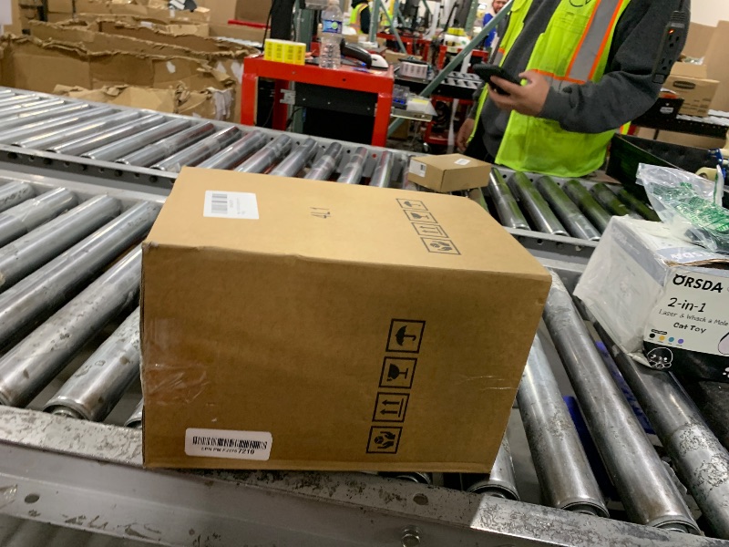 Photo 1 of 1 Gallon Glass Beverage Dispenser with Lid, Stainless Steel Spigot, Glass Drink Dispensers for Parties, Lemonade Dispenser With Ice Cylinder for Weddings, Party,Sun Tea Jar, Water Juice Dispensers