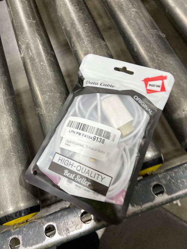 Photo 1 of [Apple MFi Certified] Apple Lightning to HDMI Cable Adapter for iPhone to TV, 1080P Digital AV Adapter Sync Screen Connector Compatible for iPhone 14 13 12 11 Pro Max XS XR X 8 to TV Projector Monitor