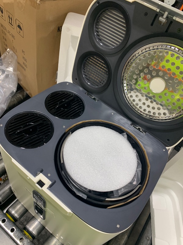 Photo 1 of 4L Electric Composter for Kitchen, Compost Bin for Countertop with Auto-Cleaning/Odor-Free/LED Display, Turn Kitchen Waste to Dry Compost Fertilizer, Indoor/Outdoor Compost Machine