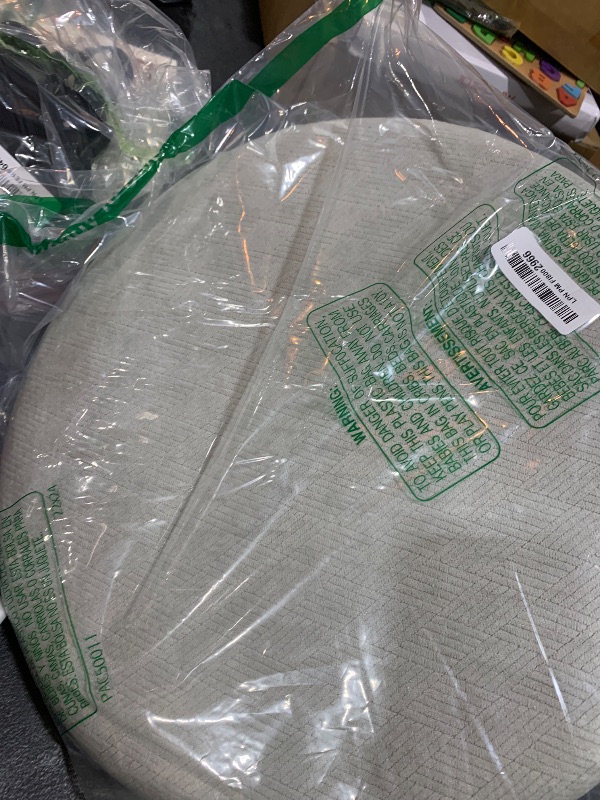 Photo 1 of 30-inch Round Bathroom Rugs, Extra Soft and Absorbent Chenille Bath Rugs, Quick Dry Machine Washable Bath Mats for Bathroom Floor, Tub and Shower, Home Decor Accessories, Grey